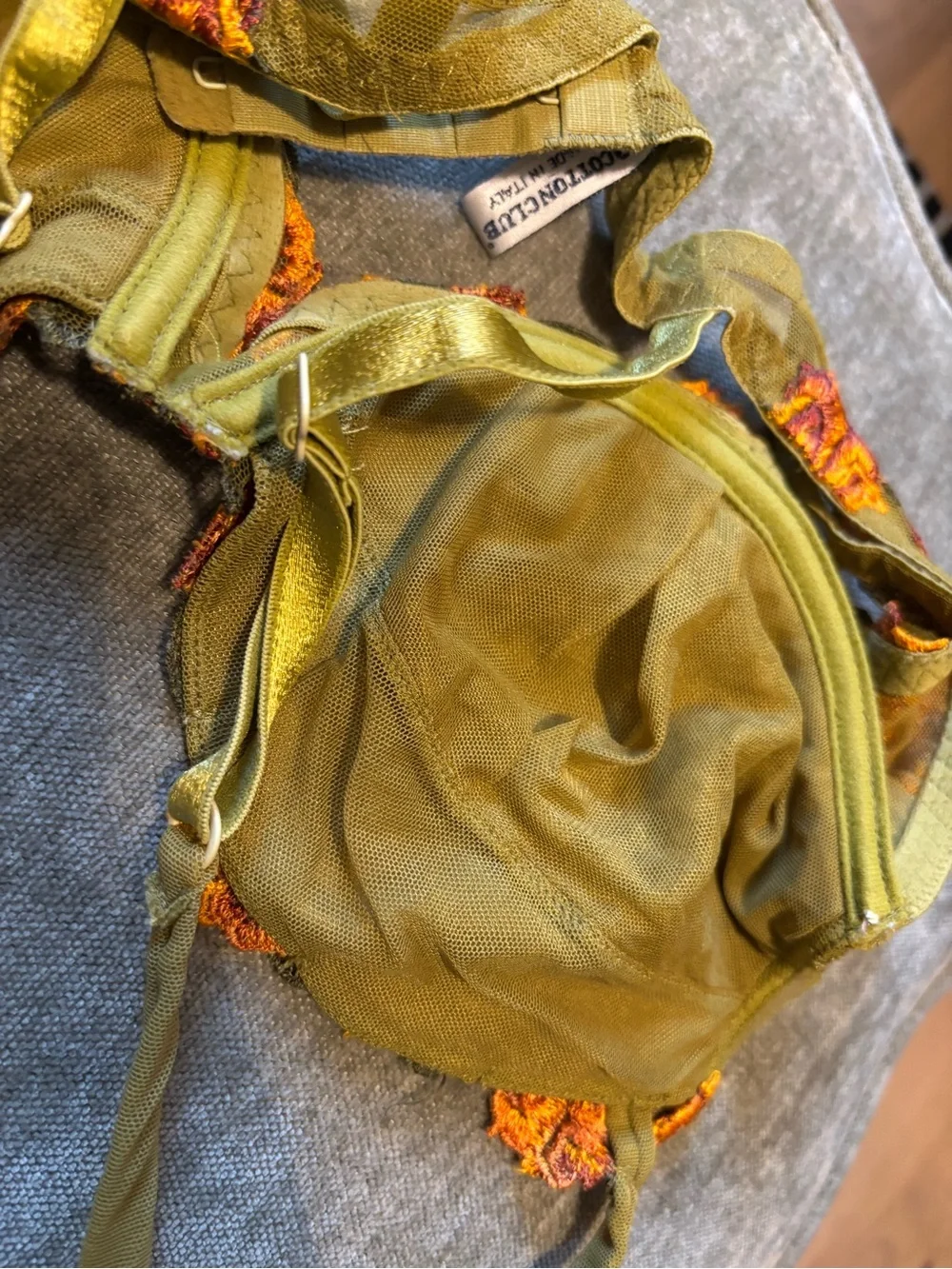 Olive Green Italian Floral Embroidered Fairycore Underwire Bra in 36C/D - Picture 7 of 11